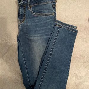 Aero women jeans size 4